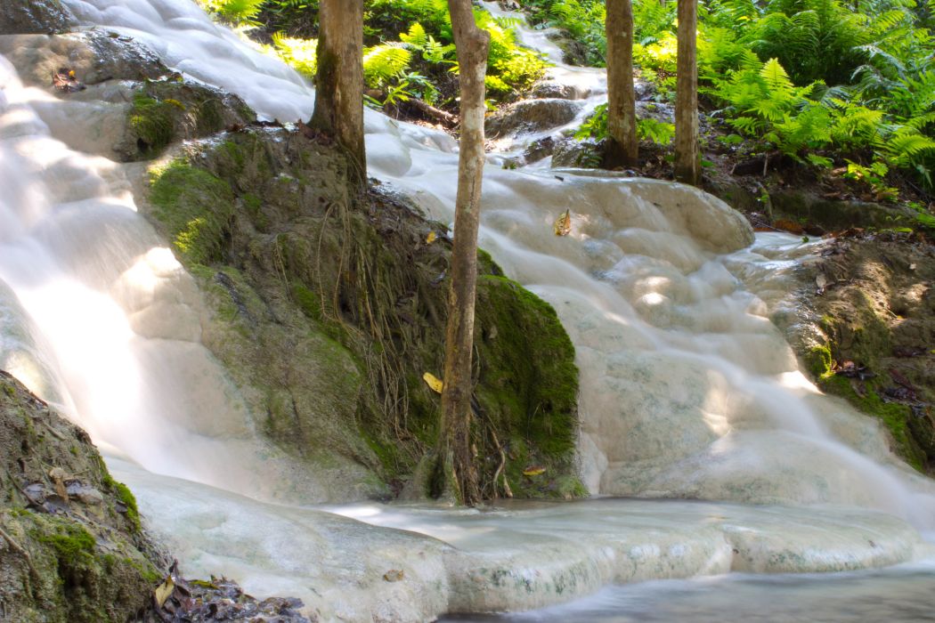 Bua Thong waterfalls